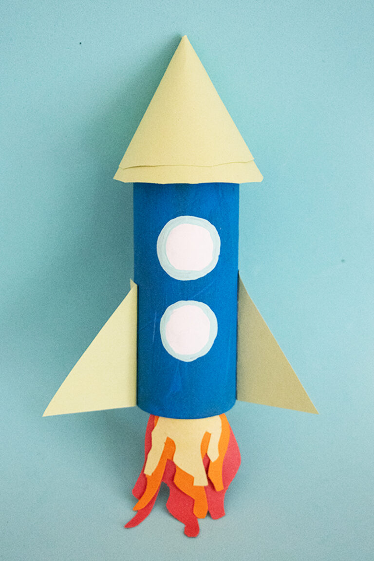 Cardboard Spaceship