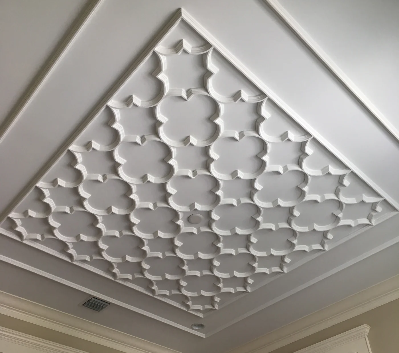Classic Ceiling Design